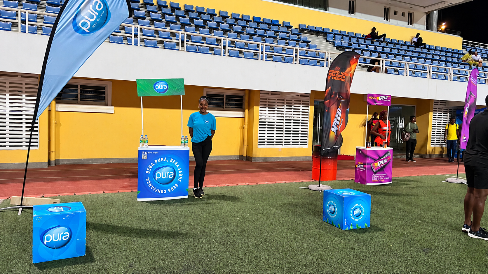 Refriango reforça a Futliga com Água Pura e Speed